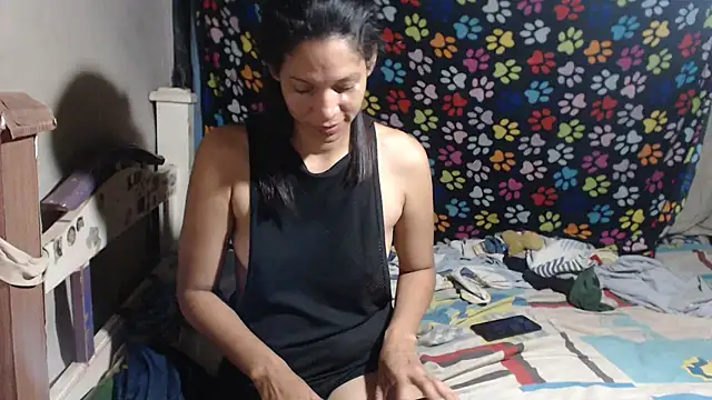 Snapshot of ELIZABET2- chatting on May 15, 2026, 11:58 pm ELIZABET2- online show from May 15, 2026, 11:58 pm
