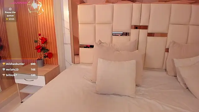 samantha quinnn online show from March 29, 2026, 4:19 pm