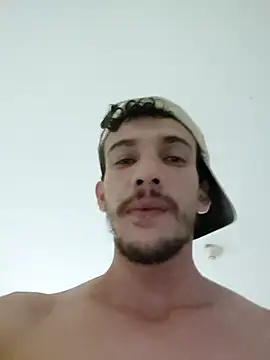 Snapshot of Surf_boy8 chatting on November 27, 2025, 3:07 am Surf boy8 online show from November 27, 2025, 3:07 am