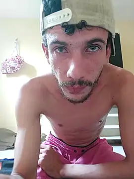 Snapshot of Surf_boy8 chatting on November 29, 2025, 7:14 pm Surf boy8 online show from November 29, 2025, 7:14 pm