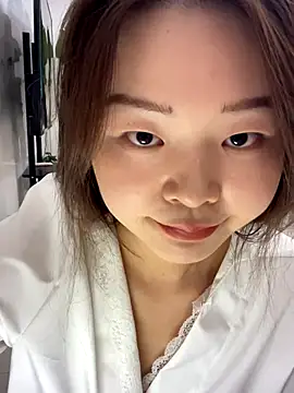 Snapshot of DMG-41 chatting on December 1, 2025, 1:12 pm DMG-41 online show from December 1, 2025, 1:12 pm