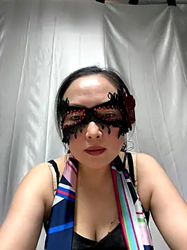 Snapshot of TL-46 chatting on November 29, 2025, 8:25 am TL-46 online show from November 29, 2025, 8:25 am