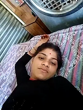 Janki cute online show from May 18, 2026, 2:44 am