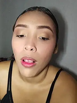 Snapshot of Alis_Rosse07 chatting on December 5, 2025, 10:58 am Alis Rosse07 online show from December 5, 2025, 10:58 am