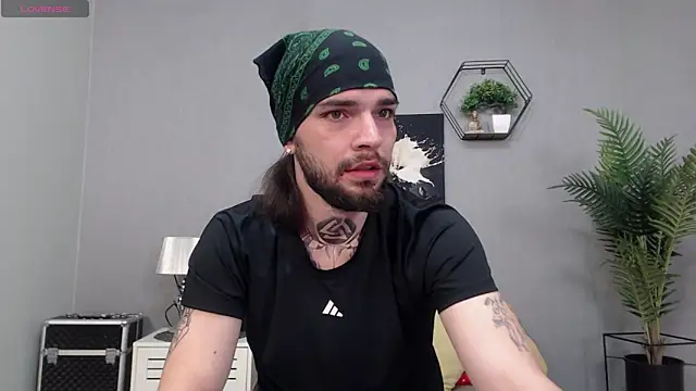 KaneHunter online show from March 8, 2026, 9:29 pm