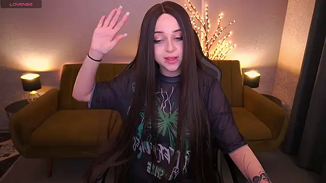 Twivii online show from November 29, 2025, 9:37 pm