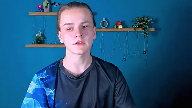 Snapshot of leo_void chatting on December 19, 2025, 7:49 pm leo void online show from December 19, 2025, 7:49 pm