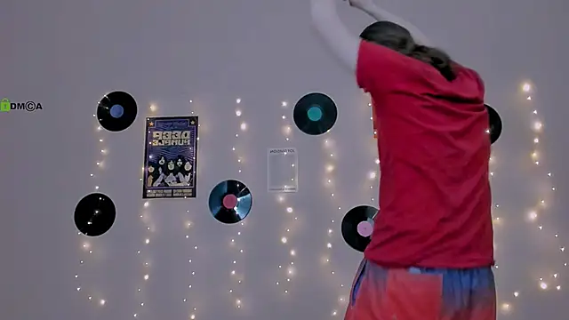 Snapshot of leo_void chatting on February 9, 2026, 9:02 pm leo void online show from February 9, 2026, 9:02 pm