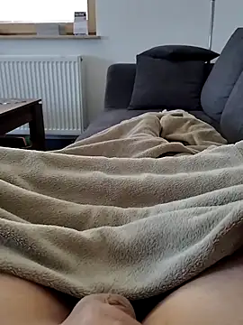 Snapshot of Basti104 chatting on March 6, 2026, 12:44 pm Basti104 online show from March 6, 2026, 12:44 pm