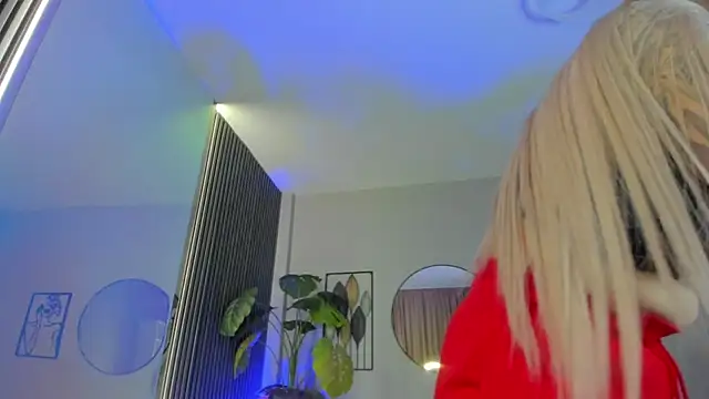 obscenexxx online show from December 3, 2025, 5:41 am