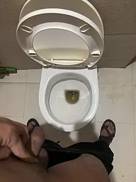 Snapshot of your_playboy_00 chatting on December 19, 2025, 12:40 pm your playboy 00 online show from December 19, 2025, 12:40 pm