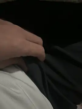 Snapshot of your_playboy_00 chatting on December 4, 2025, 6:40 pm your playboy 00 online show from December 4, 2025, 6:40 pm