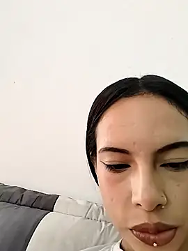 Snapshot of Amarantaa_swet chatting on December 16, 2025, 2:32 pm Amarantaa swet online show from December 16, 2025, 2:32 pm