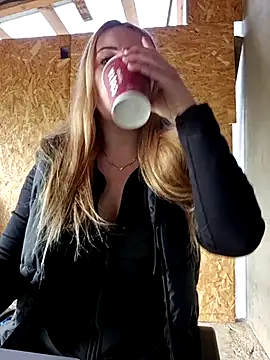 Snapshot of dixielarys chatting on March 20, 2026, 6:47 am dixielarys online show from March 20, 2026, 6:47 am