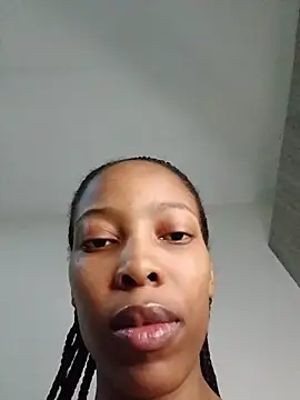 Snapshot of MsParisSmith chatting on December 15, 2025, 6:25 pm MsParisSmith online show from December 15, 2025, 6:25 pm