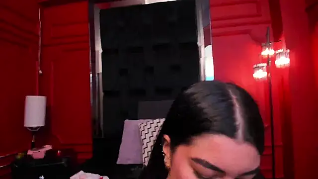 Snapshot of lourenfox chatting on December 16, 2025, 6:56 pm lourenfox online show from December 16, 2025, 6:56 pm