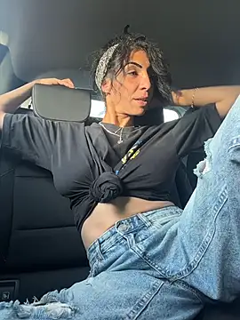 Snapshot of Soniaxxx31 chatting on April 10, 2026, 5:31 pm Soniaxxx31 online show from April 10, 2026, 5:31 pm