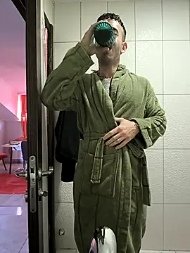 hazarcannn online show from March 11, 2026, 5:56 am