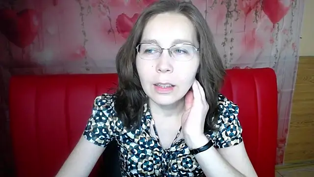 Snapshot of DaisyEdit chatting on February 7, 2026, 6:10 am DaisyEdit online show from February 7, 2026, 6:10 am