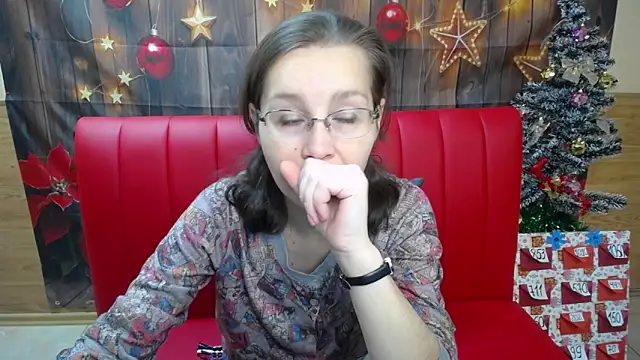 Snapshot of DaisyEdit chatting on January 11, 2026, 6:20 am DaisyEdit online show from January 11, 2026, 6:20 am