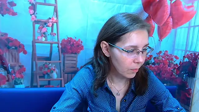 DaisyEdit online show from May 3, 2026, 5:34 am
