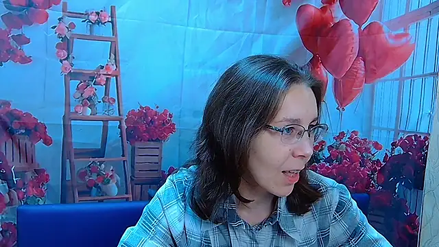 Snapshot of DaisyEdit chatting on February 8, 2026, 6:22 am DaisyEdit online show from February 8, 2026, 6:22 am