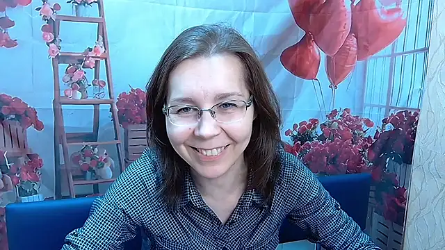 Snapshot of DaisyEdit chatting on February 21, 2026, 6:15 am DaisyEdit online show from February 21, 2026, 6:15 am