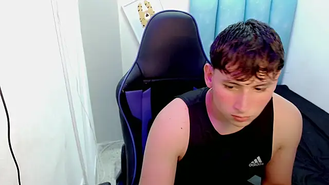 d moneyy  online show from November 27, 2025, 9:15 pm