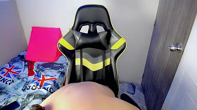 Snapshot of d_moneyy_ chatting on February 26, 2026, 3:17 am d moneyy online show from February 26, 2026, 3:17 am