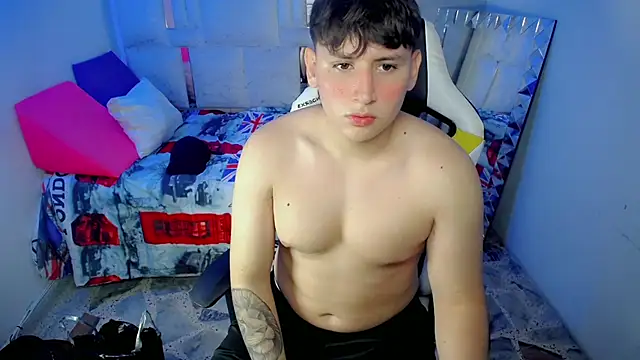 Snapshot of d_moneyy_ chatting on December 20, 2025, 3:20 am d moneyy online show from December 20, 2025, 3:20 am