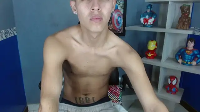 Snapshot of Ethan_Jamees chatting on December 20, 2025, 4:10 pm Ethan Jamees online show from December 20, 2025, 4:10 pm