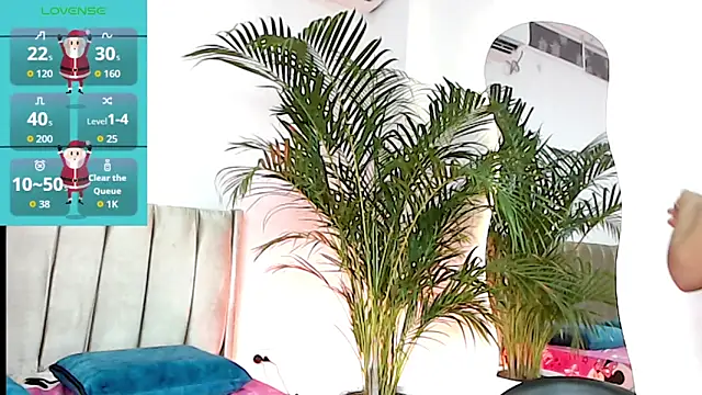 chanelvelvet online show from December 1, 2025, 6:53 pm