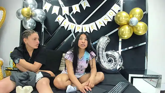 Snapshot of Alyssa_Noah chatting on December 22, 2025, 5:07 am Alyssa Noah online show from December 22, 2025, 5:07 am