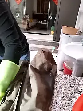 Snapshot of mimi2052 chatting on January 10, 2026, 1:01 am mimi2052 online show from January 10, 2026, 1:01 am