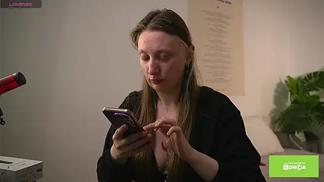 Snapshot of Helga_vibe chatting on May 6, 2026, 9:08 pm Helga vibe online show from May 6, 2026, 9:08 pm