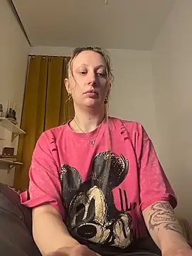 Snapshot of Helga_vibe chatting on March 25, 2026, 12:59 pm Helga vibe online show from March 25, 2026, 12:59 pm