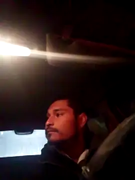 Snapshot of cristian112090 chatting on December 17, 2025, 12:43 pm cristian112090 online show from December 17, 2025, 12:43 pm