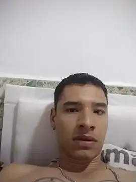 TraducedEscrow online show from May 20, 2026, 8:06 pm
