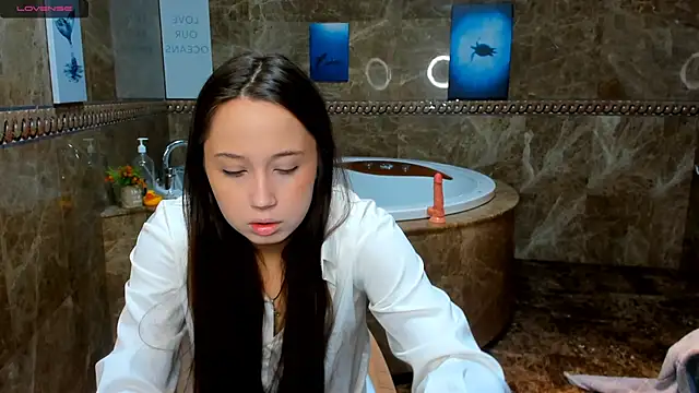 Snapshot of Carolina-sky chatting on December 21, 2025, 1:19 am Carolina-sky online show from December 21, 2025, 1:19 am