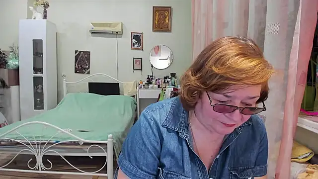 Snapshot of rekelme chatting on January 15, 2026, 2:42 pm rekelme online show from January 15, 2026, 2:42 pm