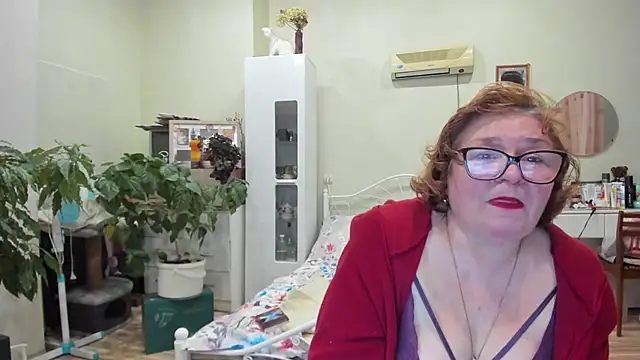 Snapshot of rekelme chatting on December 1, 2025, 2:18 pm rekelme online show from December 1, 2025, 2:18 pm