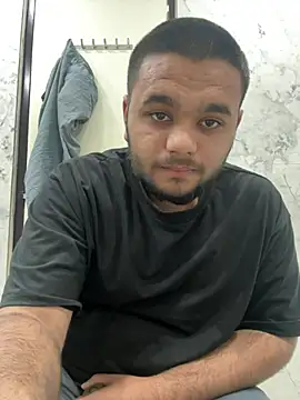 Snapshot of Noavacado_ chatting on February 18, 2026, 8:16 pm Noavacado online show from February 18, 2026, 8:16 pm