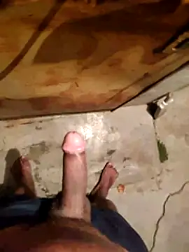 Snapshot of DesiHunk2255 chatting on November 30, 2025, 7:03 pm DesiHunk2255 online show from November 30, 2025, 7:03 pm