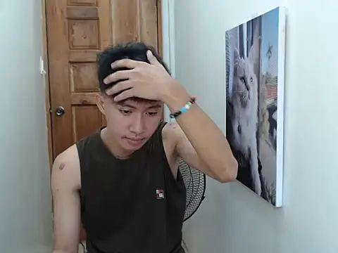 asiantwink0000 online show from December 16, 2025, 5:11 am