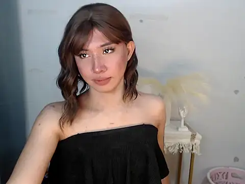 asiantwink0000 online show from May 12, 2026, 10:16 pm