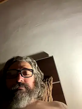 Snapshot of maxxporong chatting on December 4, 2025, 1:37 am maxxporong online show from December 4, 2025, 1:37 am