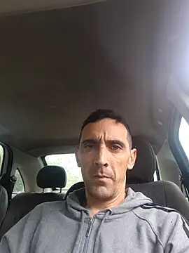 Snapshot of elsoyyoma chatting on December 15, 2025, 10:43 am elsoyyoma online show from December 15, 2025, 10:43 am