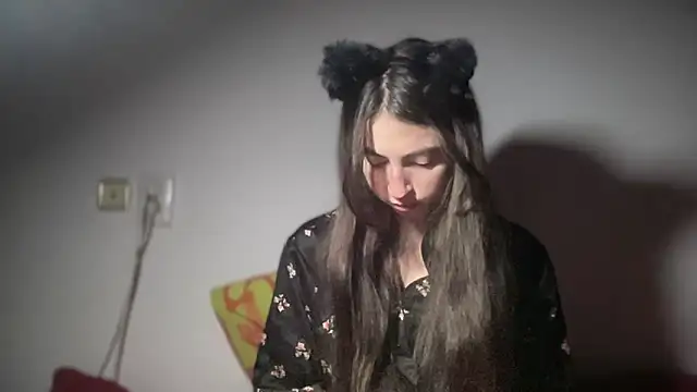 Aphr0ditee online show from January 13, 2026, 2:54 pm