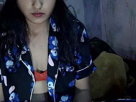 Snapshot of Hot_Princess2000 chatting on December 16, 2025, 6:12 pm Hot Princess2000 online show from December 16, 2025, 6:12 pm