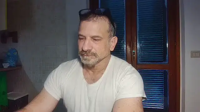 Mauro7788 online show from November 30, 2025, 7:42 am